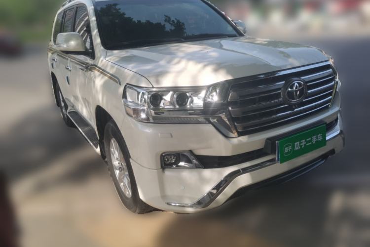 Used Toyota Land Cruiser  Front Right 45 Deg