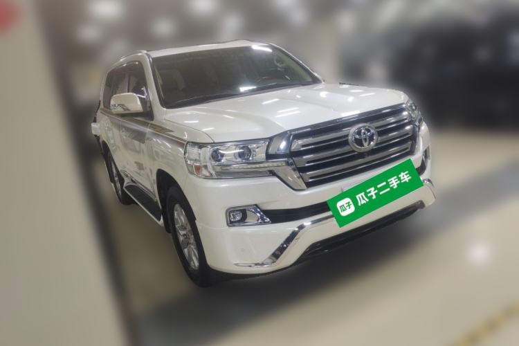 Used Toyota Land Cruiser  Front Right 45 Deg
