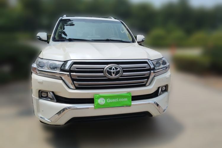 Used Toyota Land Cruiser  Front Right 45 Deg