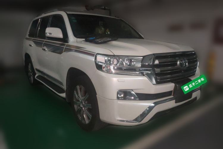 Used Toyota Land Cruiser  Front Right 45 Deg