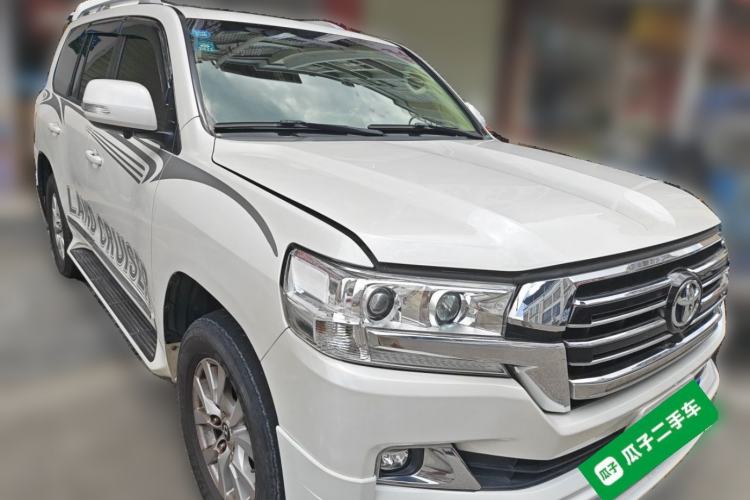 Used Toyota Land Cruiser  Front Right 45 Deg