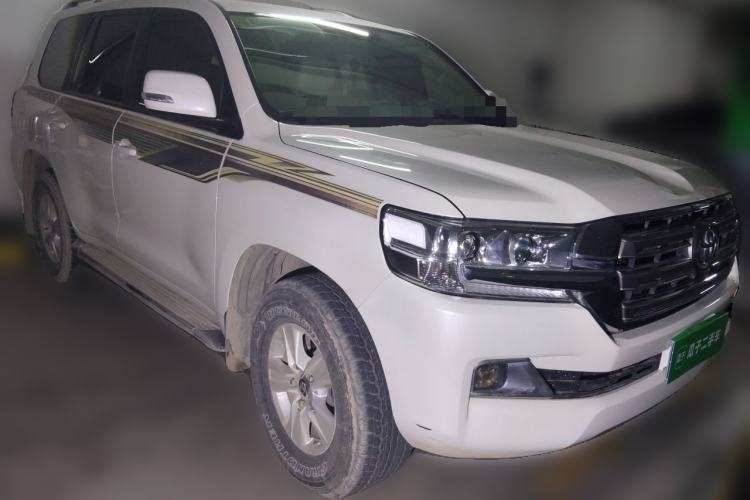 Used Toyota Land Cruiser  Front Right 45 Deg