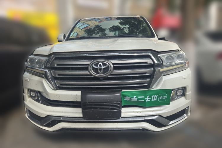 Used Toyota Land Cruiser  Front