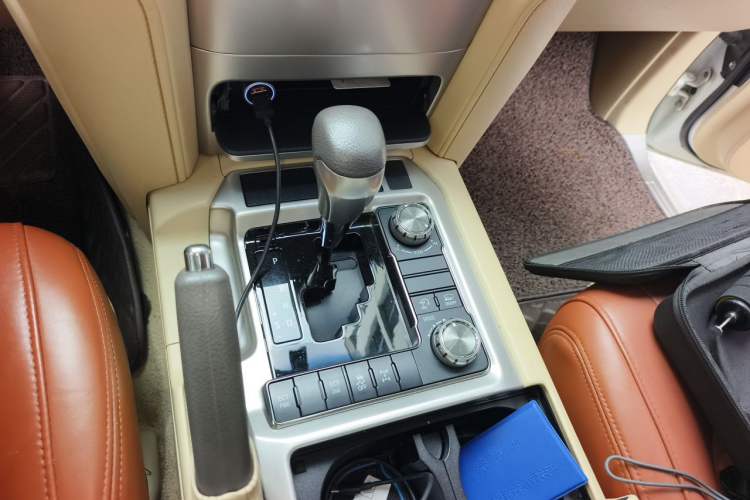 Used Toyota Land Cruiser  Gear Lever