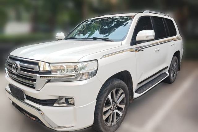 Used Toyota Land Cruiser 2017 4.0L GX 5-Seater U.S. Specification