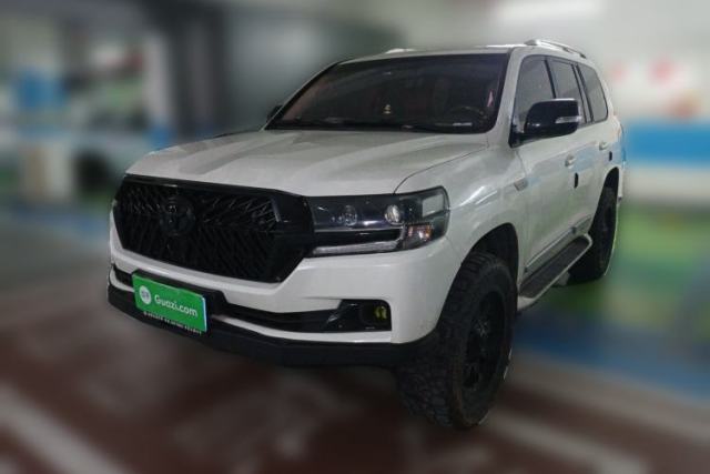 Used Toyota Land Cruiser 2017 Toyota Land Cruiser registered in 2017