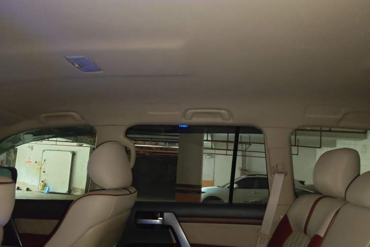 Used Toyota Land Cruiser  Headliner