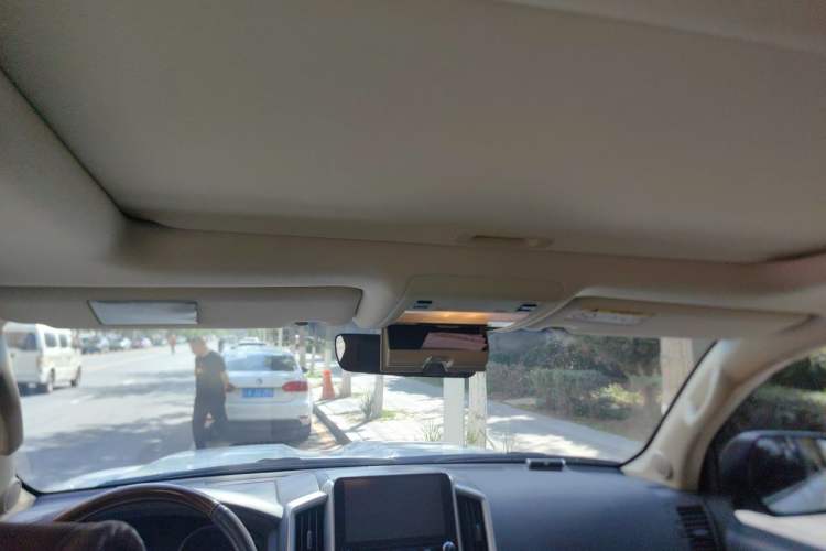 Used Toyota Land Cruiser  Headliner