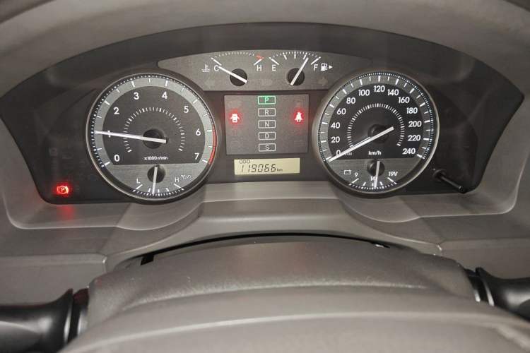 Used Toyota Land Cruiser 2017 4.0L 5-Seater Automatic Transmission Middle East Version Instrument Cluster
