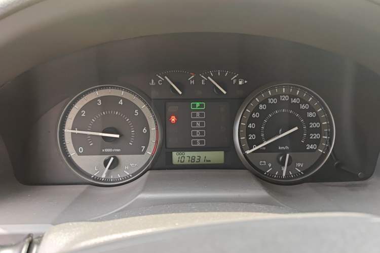 Used Toyota Land Cruiser  Instrument Cluster