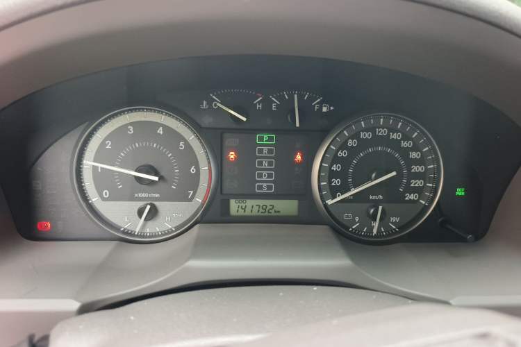 Used Toyota Land Cruiser  Instrument Cluster