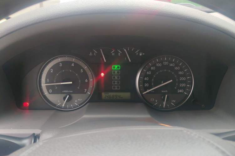 Used Toyota Land Cruiser  Instrument Cluster
