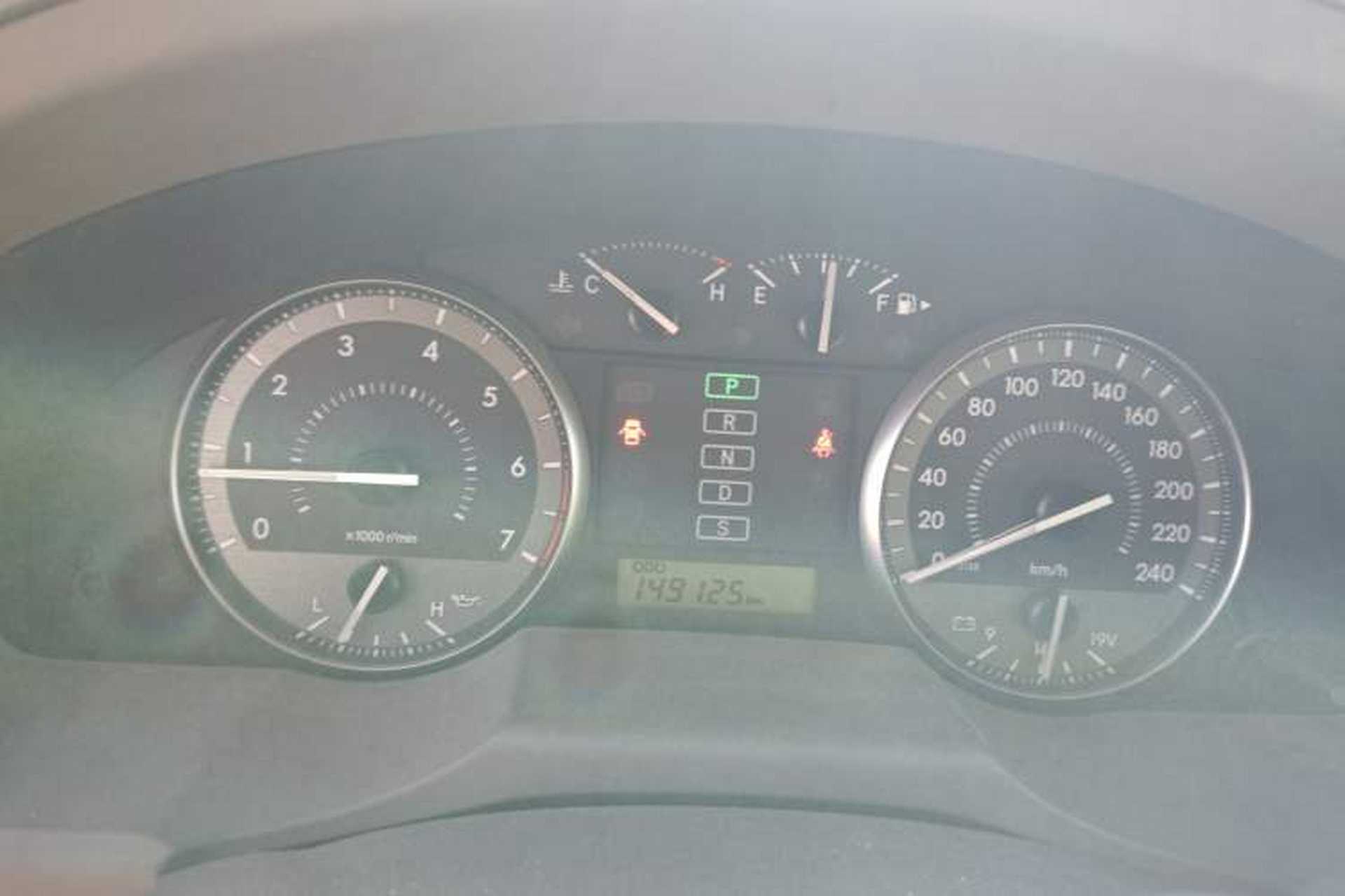 Used Toyota Land Cruiser  Instrument Cluster