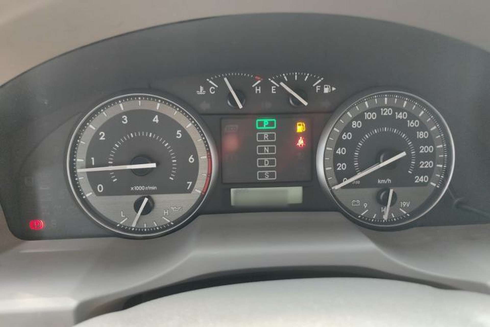 Used Toyota Land Cruiser 2017 4.0L Automatic Parallel Import Instrument Cluster