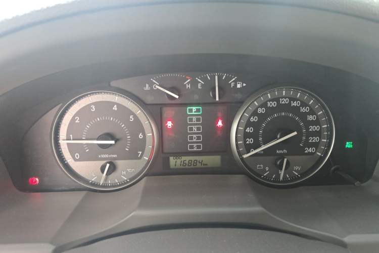 Used Toyota Land Cruiser  Instrument Cluster