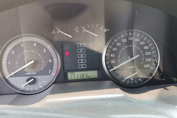 Used Toyota Land Cruiser  Instrument Cluster
