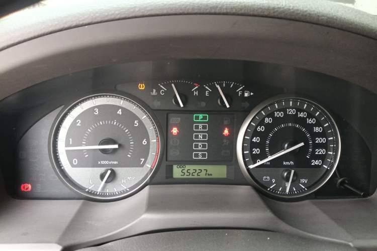 Used Toyota Land Cruiser  Instrument Cluster