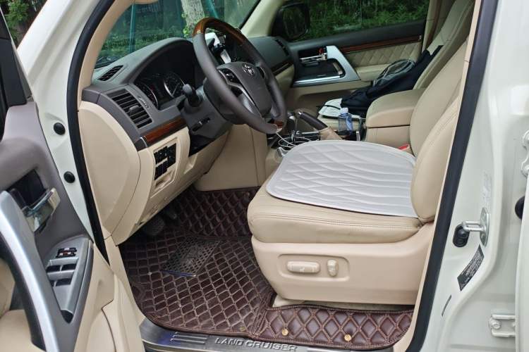 Used Toyota Land Cruiser  Left Front Seat