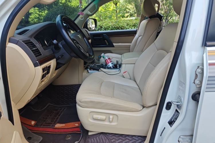 Used Toyota Land Cruiser  Left Front Seat