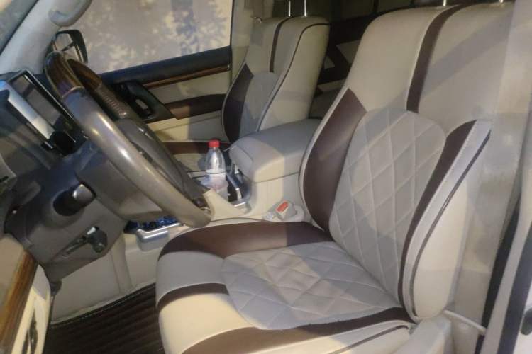 Used Toyota Land Cruiser  Left Front Seat