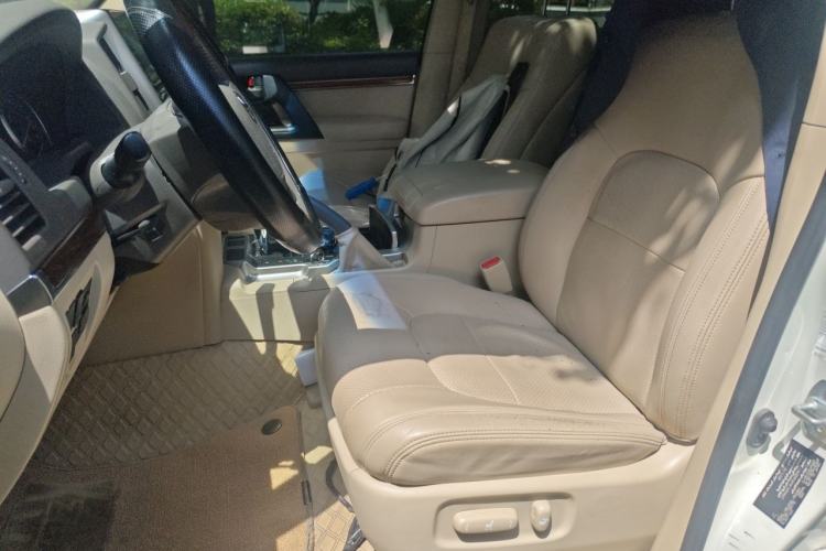 Used Toyota Land Cruiser  Left Front Seat