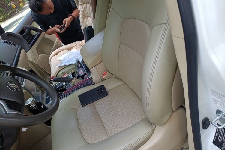 Used Toyota Land Cruiser  Left Front Seat