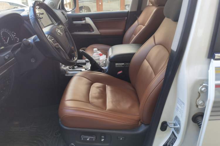 Used Toyota Land Cruiser  Left Front Seat