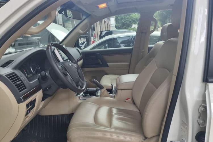 Used Toyota Land Cruiser  Left Front Seat