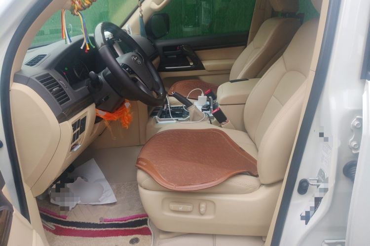 Used Toyota Land Cruiser  Left Front Seat