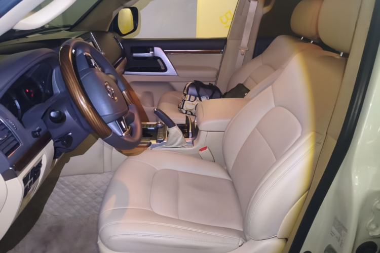 Used Toyota Land Cruiser  Left Front Seat
