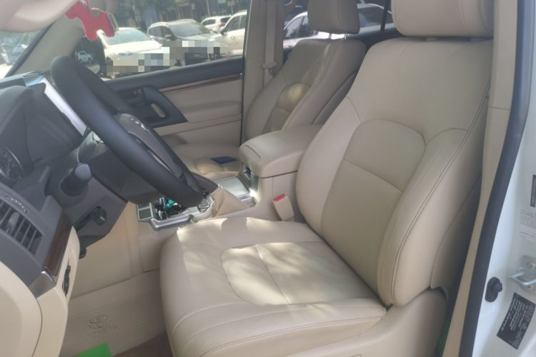 Used Toyota Land Cruiser  Left Front Seat