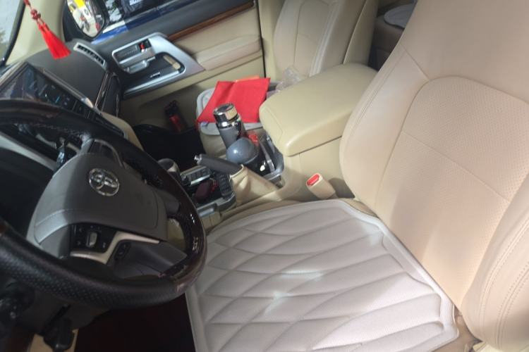 Used Toyota Land Cruiser  Left Front Seat