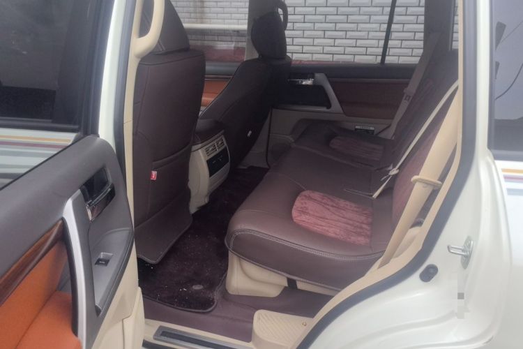 Used Toyota Land Cruiser  Left Rear Seat