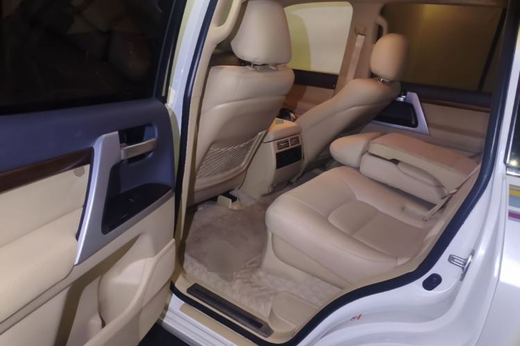 Used Toyota Land Cruiser  Left Rear Seat