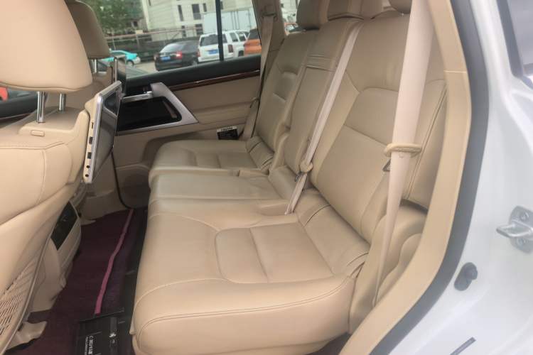 Used Toyota Land Cruiser  Left Rear Seat