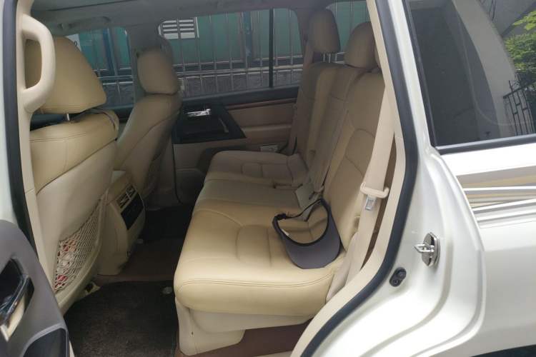 Used Toyota Land Cruiser  Left Rear Seat