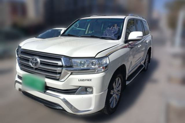 Used Toyota Land Cruiser 