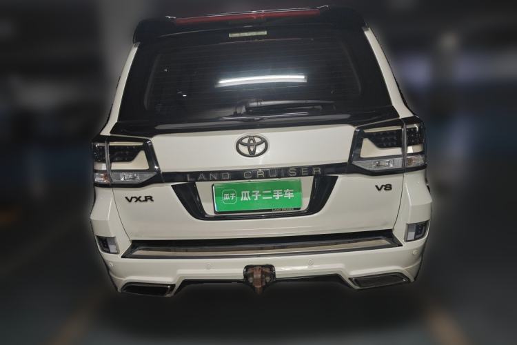 Used Toyota Land Cruiser 2017 4.0L 5-Seater Automatic Transmission Middle East Version Rear