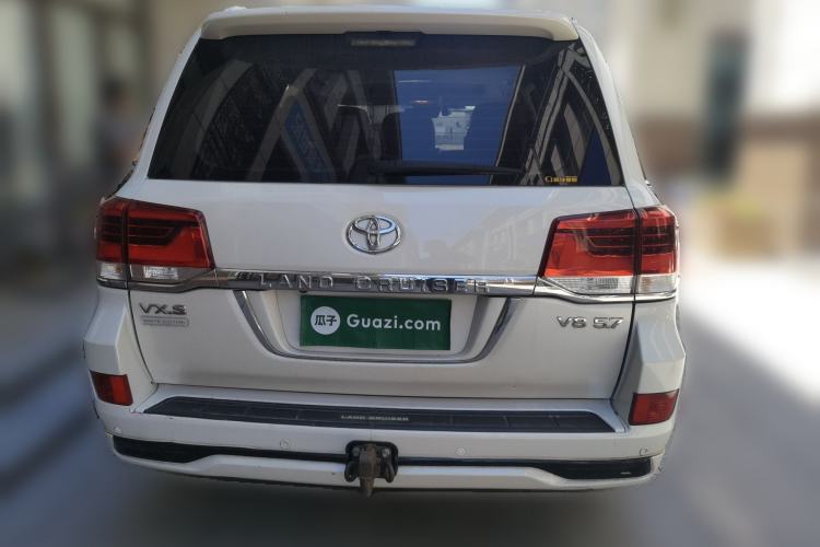 Used Toyota Land Cruiser  Rear