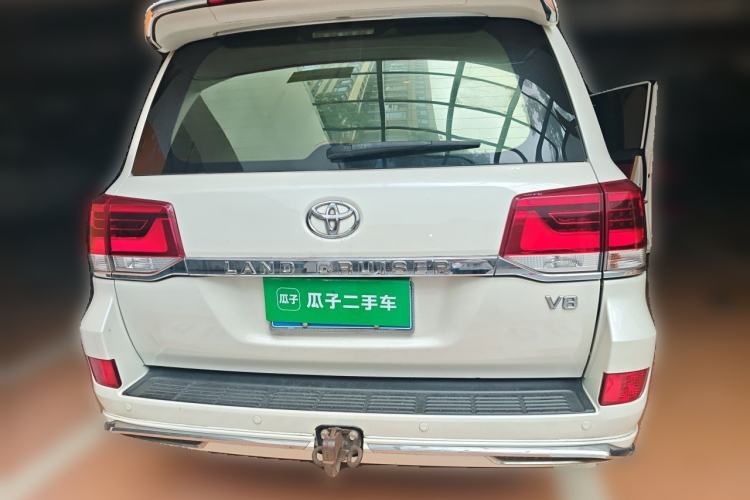 Used Toyota Land Cruiser  Rear