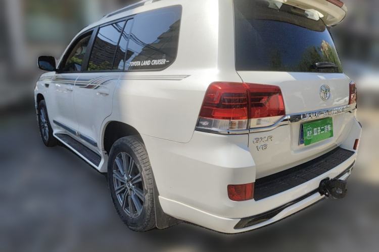 Used Toyota Land Cruiser 2017 4.0L GX-R Sunroof – Middle East Rear Left 45 Deg