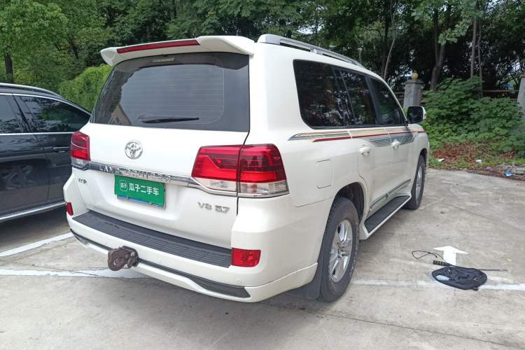 Used Toyota Land Cruiser  Rear Right 45 Deg