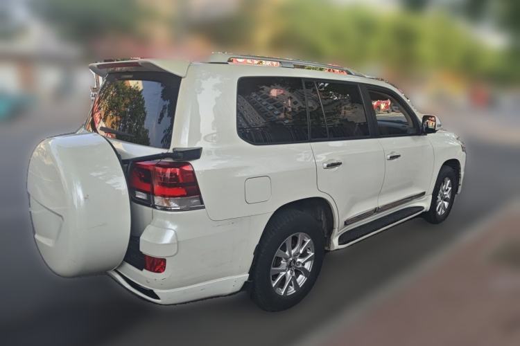 Used Toyota Land Cruiser  Rear Right 45 Deg