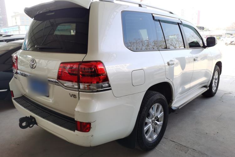 Used Toyota Land Cruiser 2017 4.0 GX-R Dual Fuel Dual Differential – Middle East Rear Right 45 Deg
