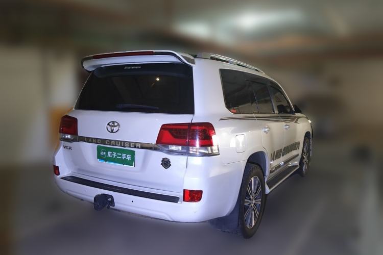 Used Toyota Land Cruiser  Rear Right 45 Deg