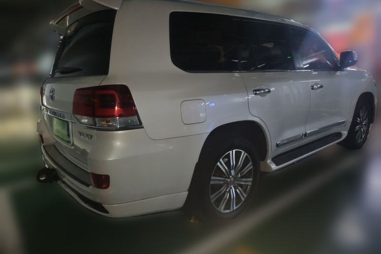 Used Toyota Land Cruiser  Rear Right 45 Deg