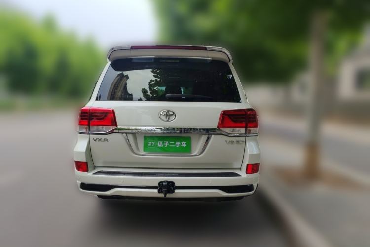 Used Toyota Land Cruiser  Rear