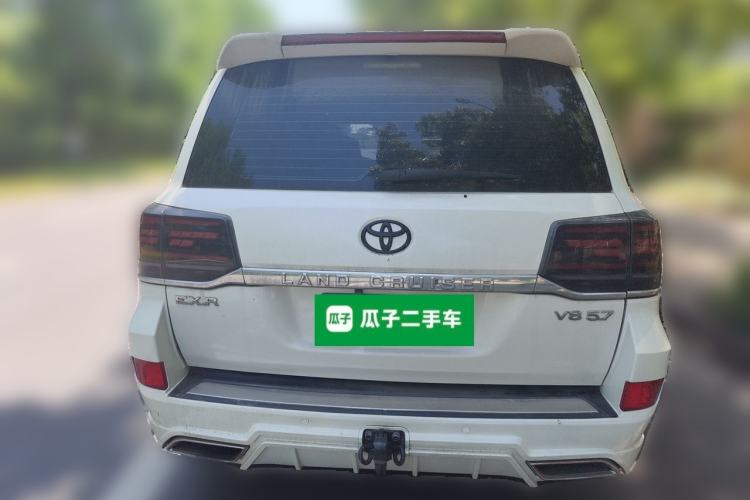 Used Toyota Land Cruiser  Rear
