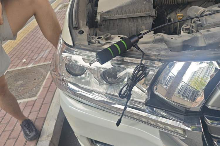 Used Toyota Land Cruiser  Right Front Headlight