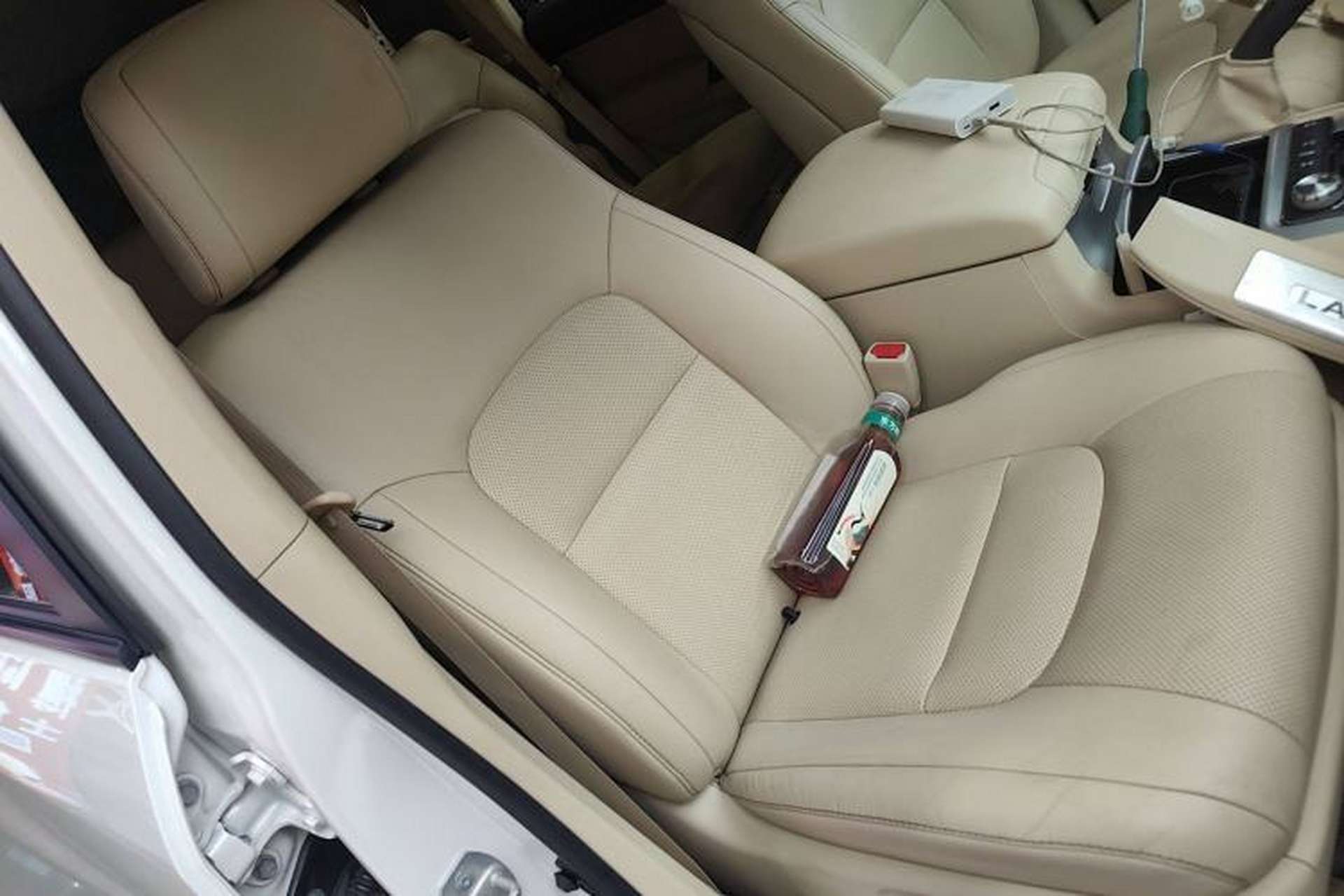 Used Toyota Land Cruiser 2017 4.0L Automatic Parallel Import Right Front Seat